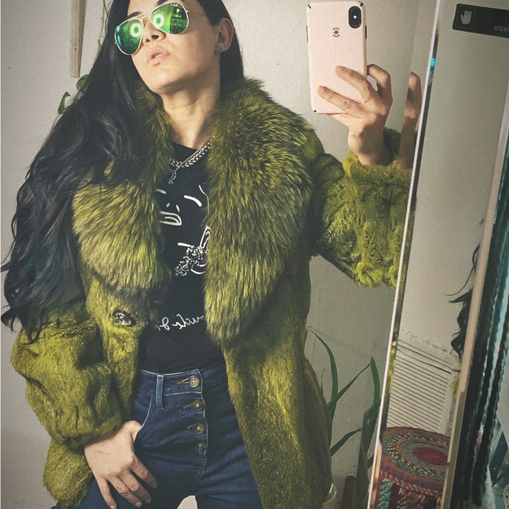 Chic Olive Vintage Fur Jacket